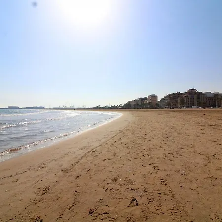 Global Properties, Estudio Parejas En La Playa Del Apartment